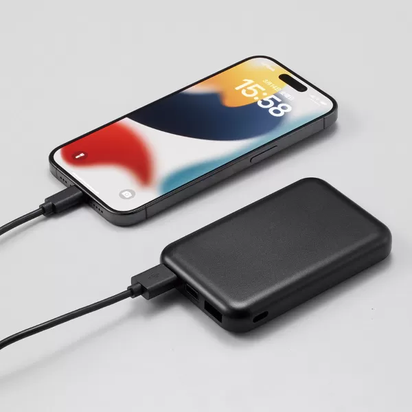 スマートモバイルチャージャー4000