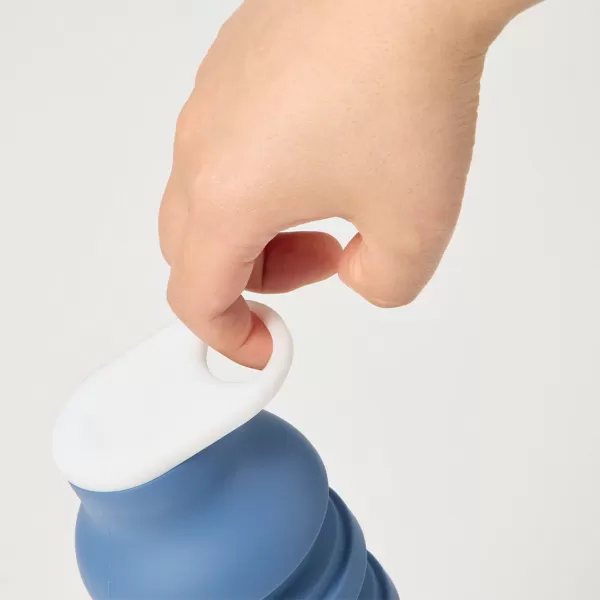 折りたたみシリコンボトル