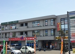 プラスワン徳島店(徳島)
