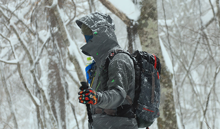 登山に必要な防寒着はどう選ぶ？デザインや素材選びのすすめ！